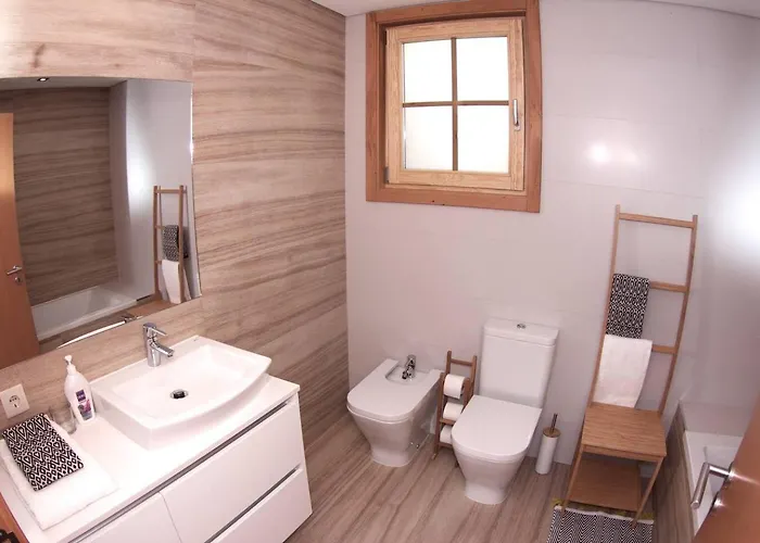 Oporto Surflodge * Cortegaça